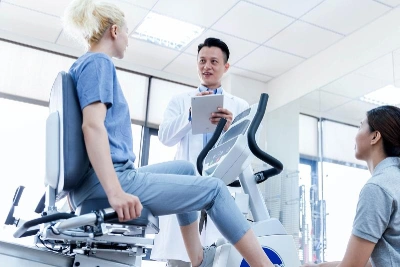 Реабилитационный горизонтальный велотренажер DYACO Medical 7.0R